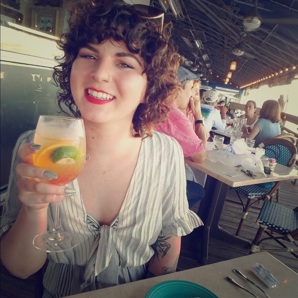 Meet your Posher, Jenny